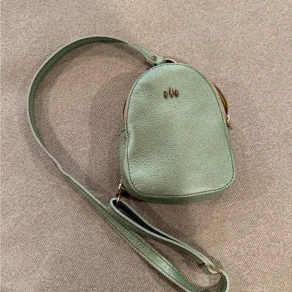 Portland Leather Metallic Mint Green Crossbody Bag - Picture 8 of 10